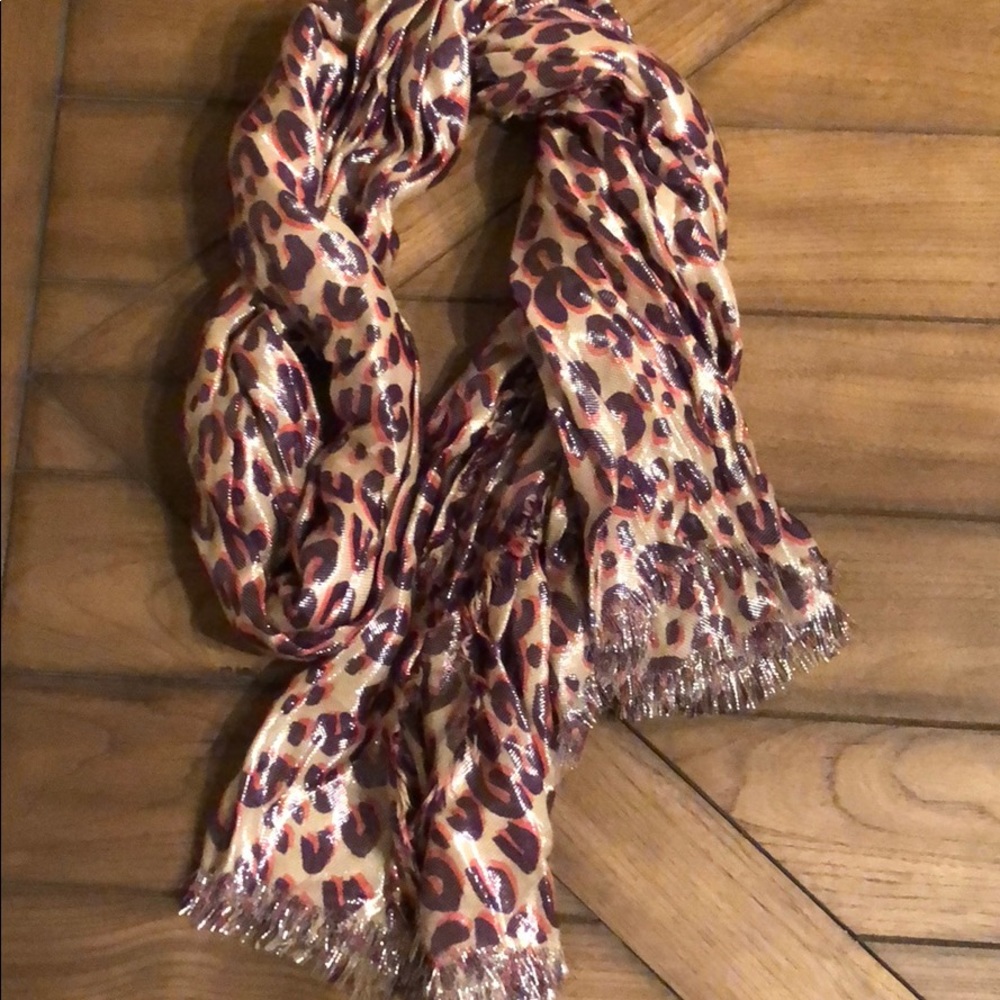 LOUIS VUITTON SCARF